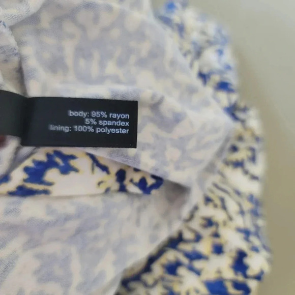 The Limited Blue Floral Strapless Boho Print Lightweight Stretch Maxi Dress Sz M - Picture 9 of 16